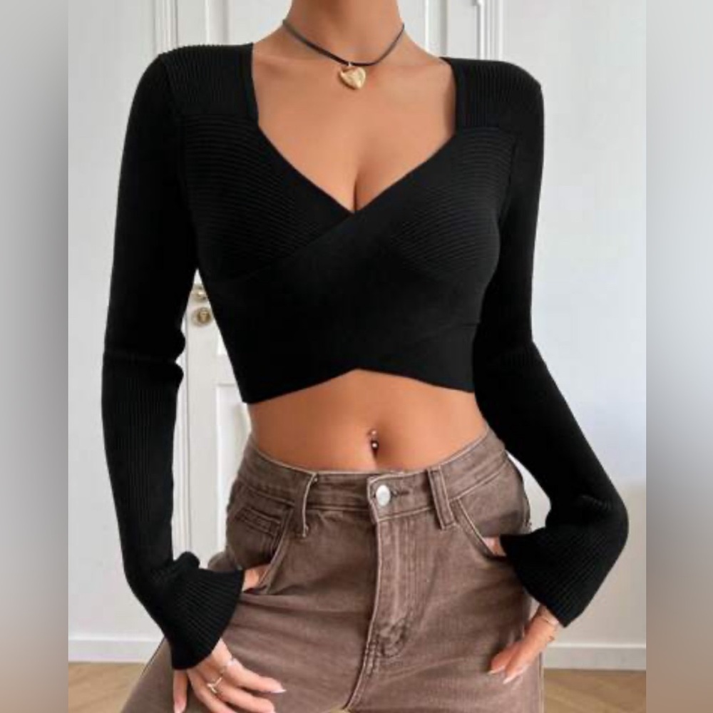 BLACK GARAGE TOP